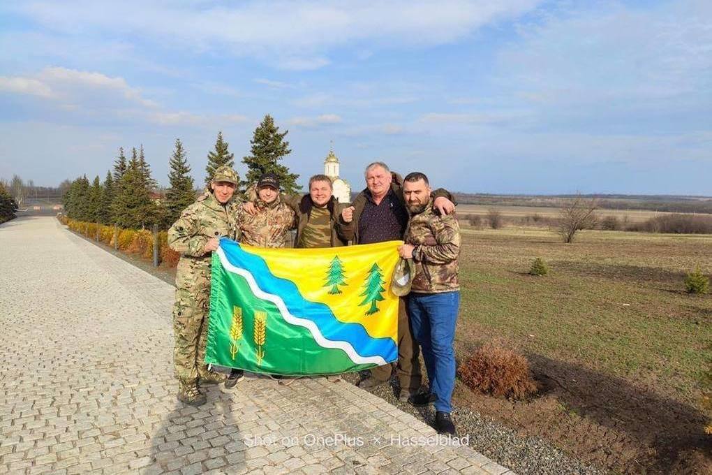 Глава Кривошеинского района Томской области съездил в Донбасс